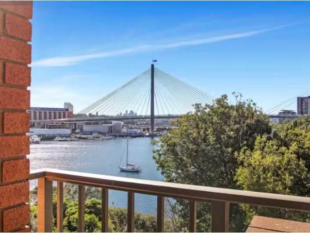 Unique 2 BR 10/2 Mary Street, Glebe Apartment for rent Listed.