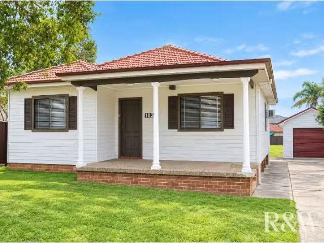 Just in! 2 BR 103 Kildare Road, BLACKTOWN House for rent List.