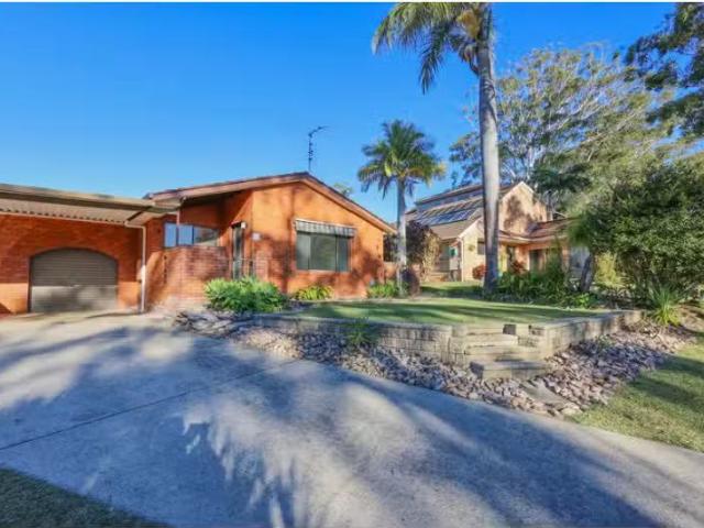Cozy 2 BR 1/10 David Watt Close, SAWTELL Apartment for rent L.