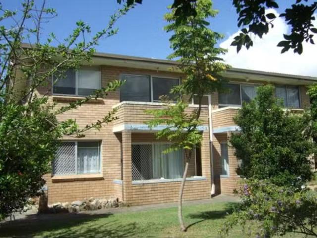 Just in! 2 BR 1/11 Columbus Circuit, COFFS HARBOUR Apartment f.