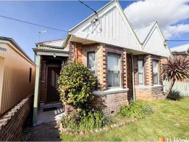 New 2 BR 11 Spooner Street, Lithgow Townhouse for rent Listed.