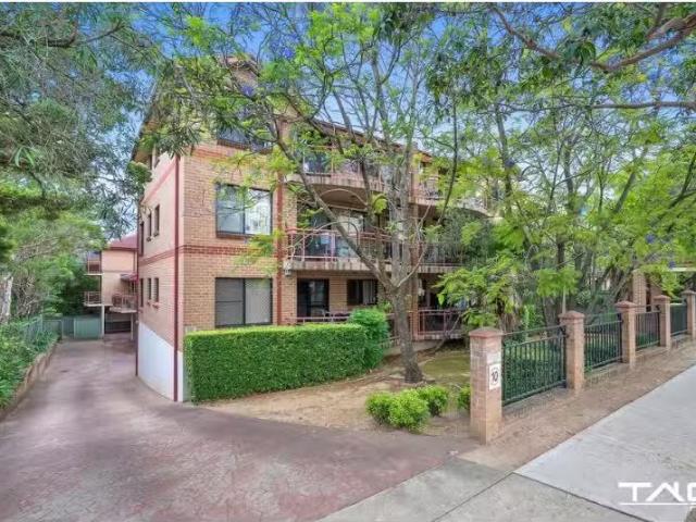 New 2 BR 13/142 144 Station Street, WENTWORTHVILLE Apartment f.