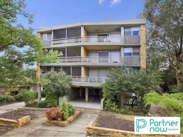 Unique 2 BR 1/46 48 Hill Street, TAMWORTH Apartment for rent.