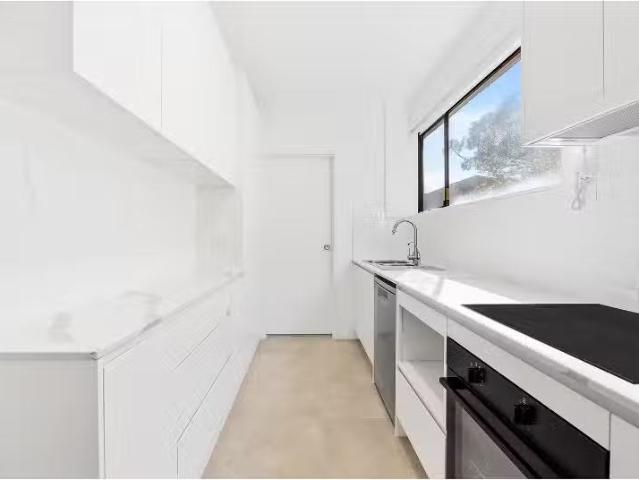 Unique 2 BR 1/53 Oxford Street, MORTDALE Apartment for rent L.