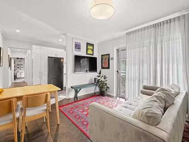Rental! 2 BR 16/520 New Canterbury Road, Dulwich Hill, NSW 2203