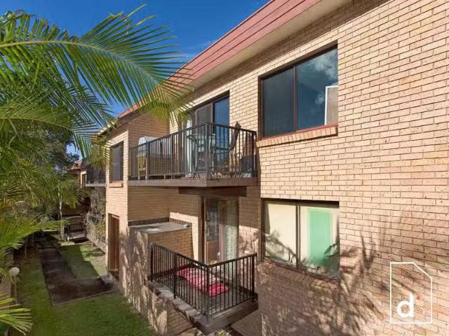 For Rent! 2 BR 16/18 High Street, Woonona Apartment for rent.