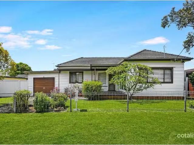 Cozy 2 BR 16 Welch Avenue, Greenacre House for rent Listed by.