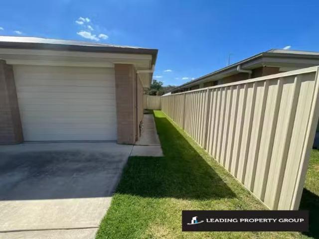Cozy 2 BR 17B Lea Court, LAVINGTON Townhouse for rent Listed.
