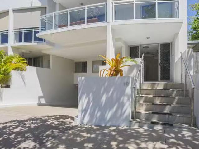 New 2 BR 18/1 7 Gregory Street, North Ward, QLD 4810