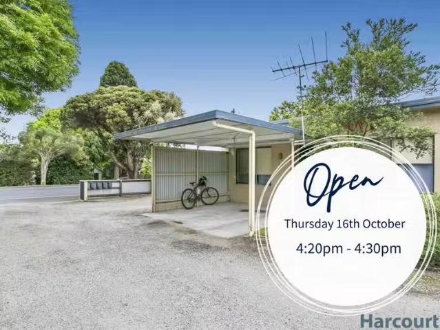 Charming 2 BR 1/82 Brandy Creek Road, WARRAGUL, VIC 3820 Uni.