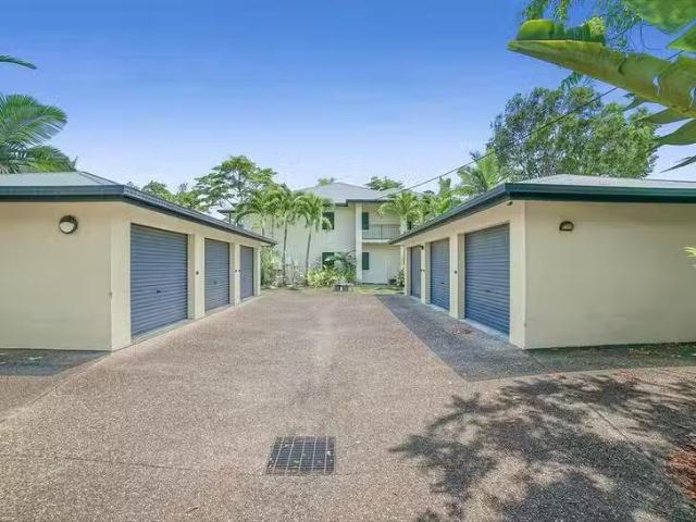 For Rent! 2 BR 1/8 Macilwraith Street, Manoora, QLD 4870