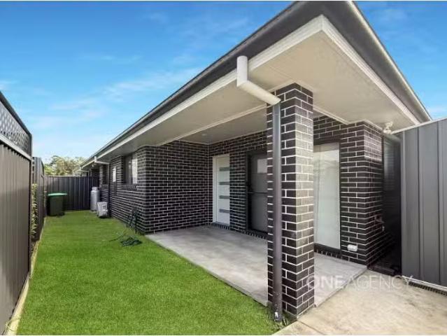 Cheap 2 BR 19 Morton Street, Wauchope Townhouse for rent List.