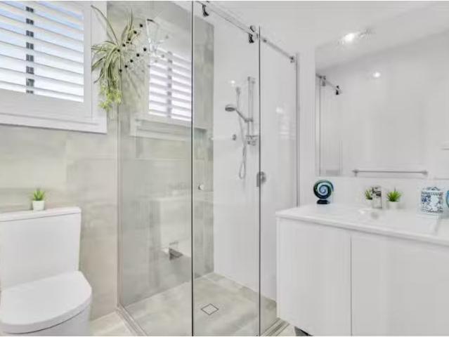 For Rent! 2 BR 19A Station Master Avenue, Thirlmere House for.