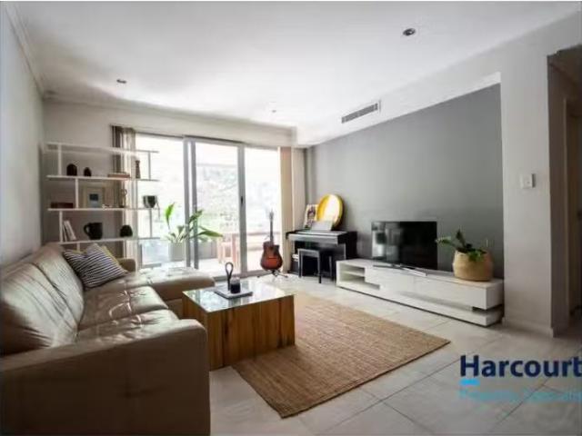 Cheap 2 BR 2/178 Bennett Street, EAST PERTH Apartment for rent.