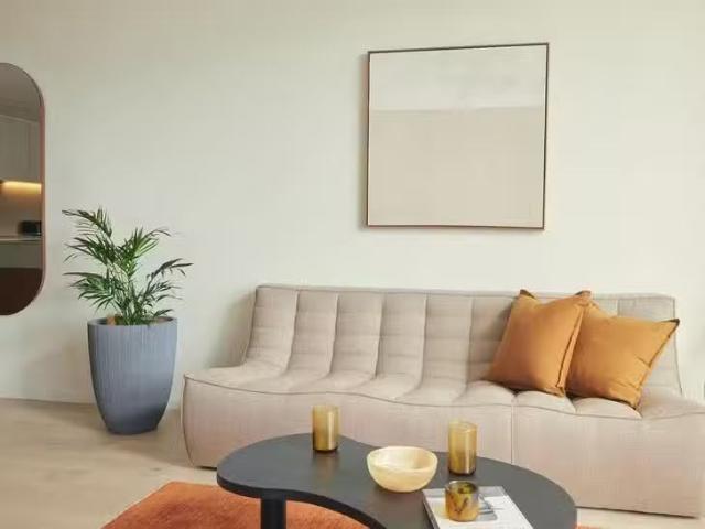 Rental! 2 BR 2108/101 Therry Street, Melbourne, VIC 3000