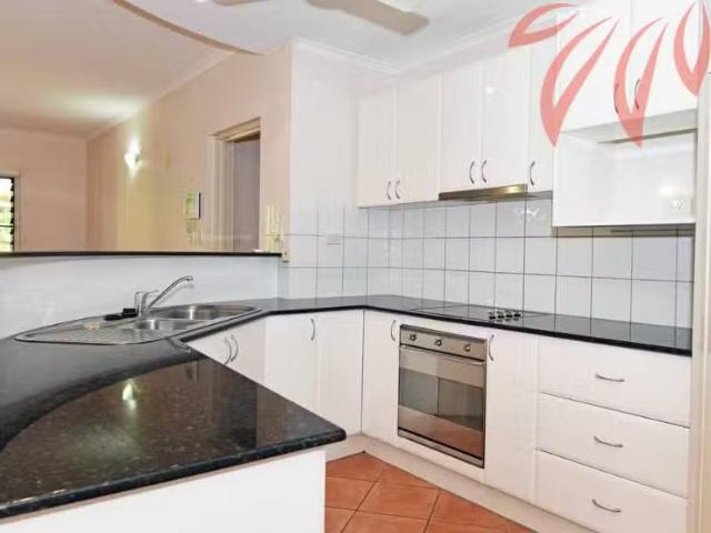 Nice 2 BR 2/1 Daly Street, LARRAKEYAH Apartment for rent List.