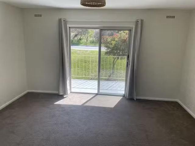 Rental! 2 BR 22/4 Southend Road, Hamilton Hill, WA 6163