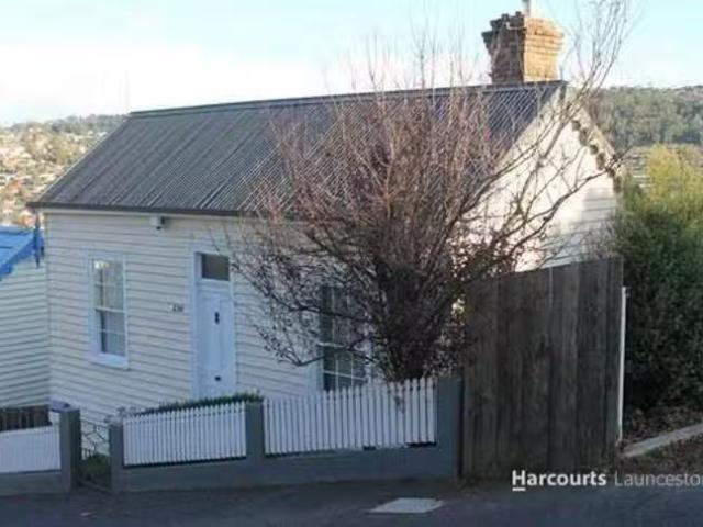 Deal! 2 BR 230 St John Street, Launceston, TAS 7250