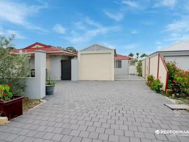 Cheap 2 BR 2A Peppermint Place, Morley, WA 6062