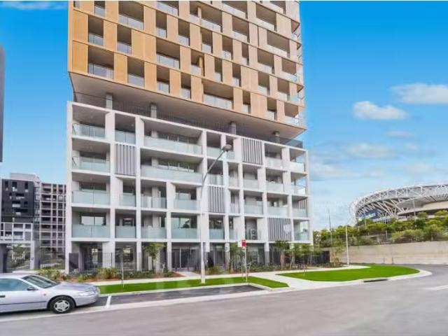 Cheap 2 BR 304/10 Stockyard Boulevard, Lidcombe Apartment for.