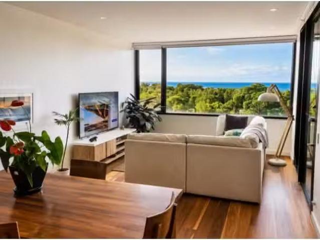 Unique 2 BR 315/4 Galaup Street, LITTLE BAY Apartment for rent.