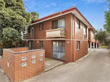 Rental! 2 BR 3/194 Aberdeen Street, Geelong West, VIC 3218