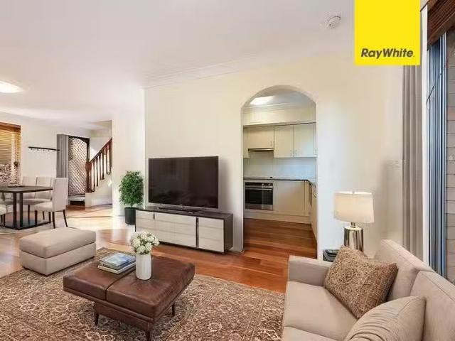 Cozy 2 BR 31/17 Taranto Road, Marsfield, NSW 2122
