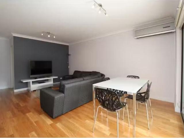 Deal! 2 BR 32/104 112 Glencoe Street, SUTHERLAND Apartment for.