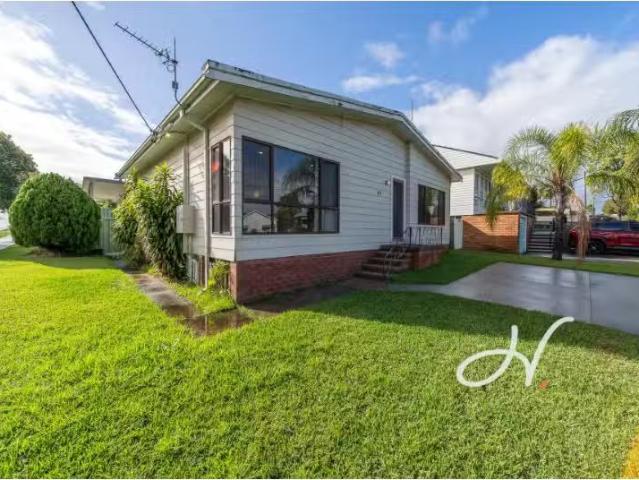 Cheap 2 BR 44 Tennent Road, Mount Hutton House for rent Liste.