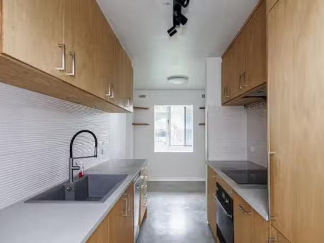 Rental! 2 BR 5/23 North Beach Road, NORTH BEACH, WA 6020 Hou.