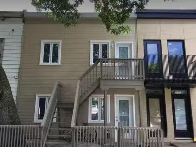 Rental! 2 BR 5763 Rue Beaulieu, Montréal Le Sud Ouest, QC, H.