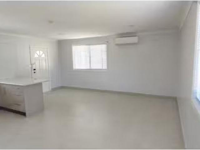 New 2 BR 60 Campbell St, FAIRFIELD EAST Apartment for rent Li.