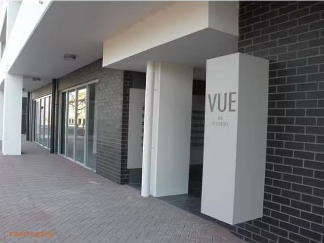 Deal! 2 BR 63/58 Cowlishaw Street, Greenway Apartment for rent.