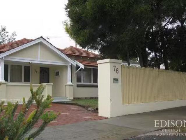 Deal! 2 BR 76 Sasse Avenue, Mount Hawthorn, WA 6016