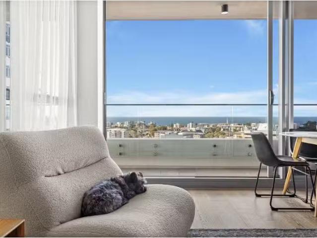Charming 2 BR 802/3 Rawson Street, WOLLONGONG Apartment for re.