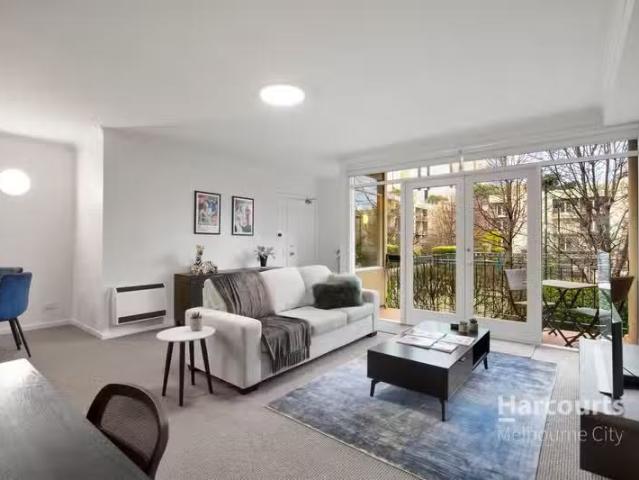 New 2 BR 91/120 Sturt Street, SOUTHBANK, VIC 3006 Apartment.