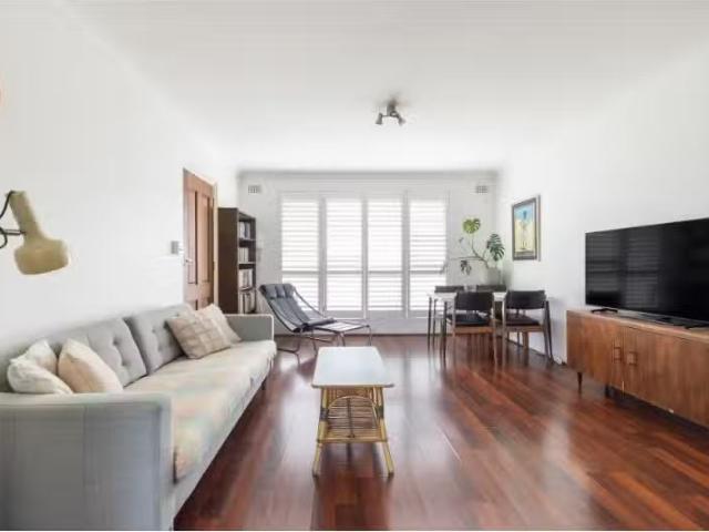 Deal! 2 BR 9/59 Wardell Road, Lewisham Apartment for rent Lis.