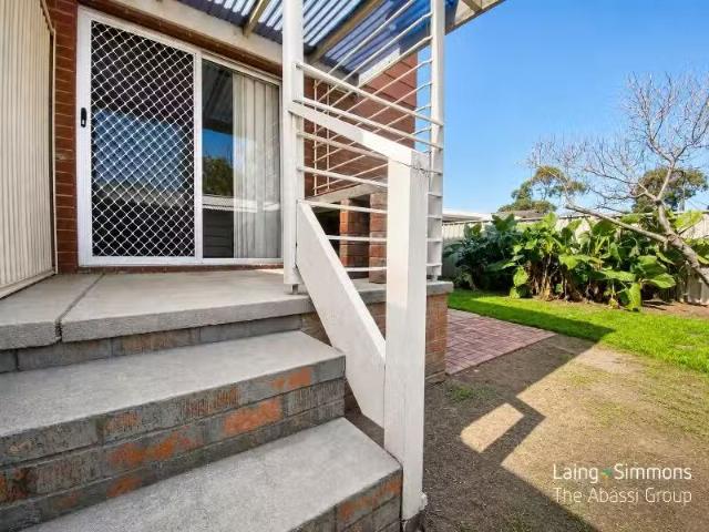 Rental! 2 BR 9A Manifold Road, Blackett Apartment for rent Li.