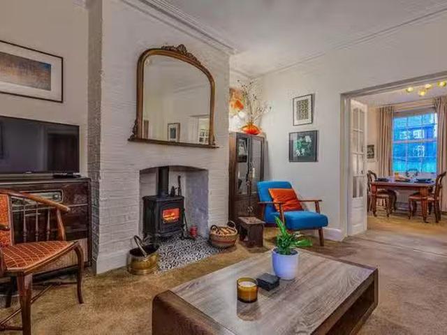 Cozy 2 BR Church Street
