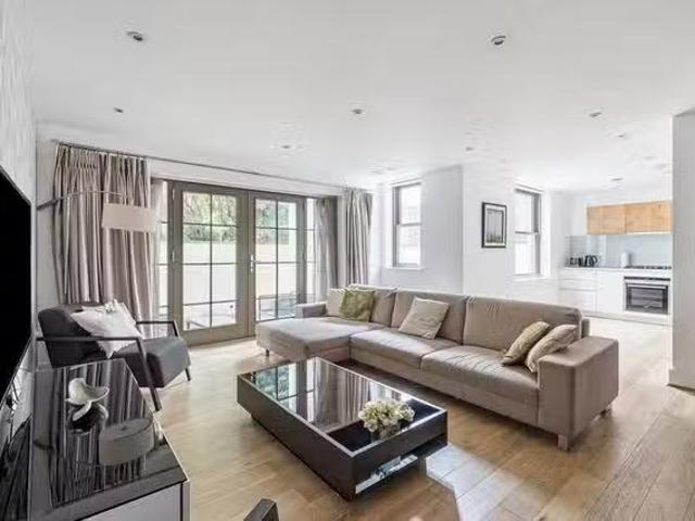 Charming 2 BR Alexandra Road