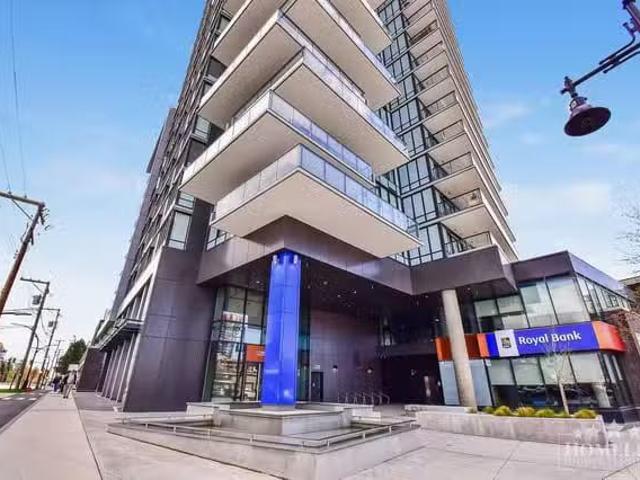 For Rent! 2 BR Apartment for rent in White Rock, South Surrey.