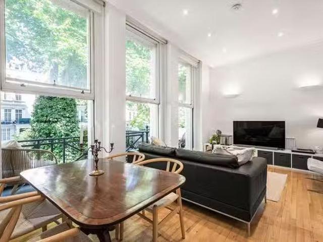 Nice 2 BR Montpelier Walk