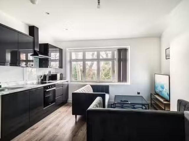 Nice 2 BR Park Terrace