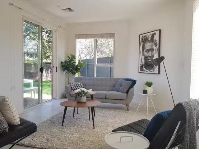 Just in! 2 Hill Street, Kensington, SA 5068