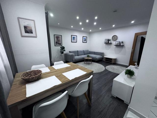 Nice 2 room apartment in Wiesbaden, Wiesbaden Amsterdam Apartments for Rent