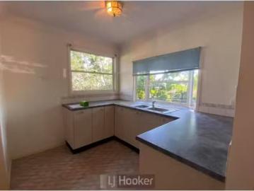 Cockle Creek, Newcastle - Garden, Air conditioning
