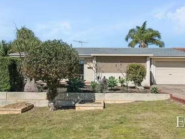 Cozy 2B Potter Court, Spearwood, WA 6163