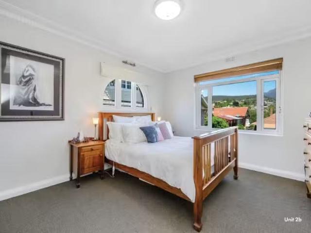 Cozy 2B Stoke St, New Town Apartment for rent Listed by Offic.