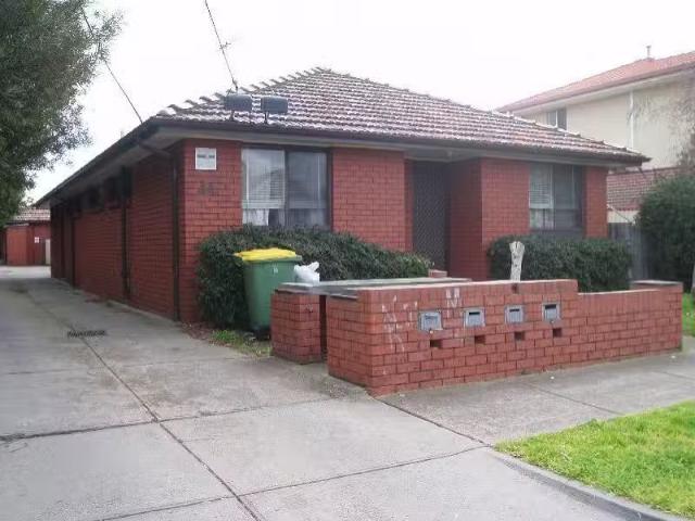 Deal! 3/44 Kingsville Street, Kingsville VIC 3012