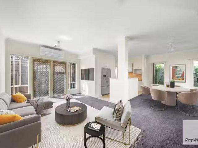 Rental! 34 Milford Street, Newport VIC 3015